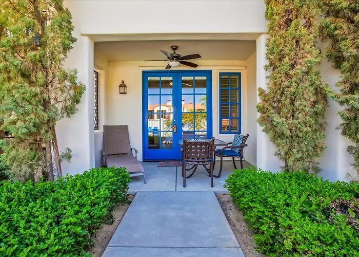 Modern Lq 3Br Getaway Steps To Pool & Spa